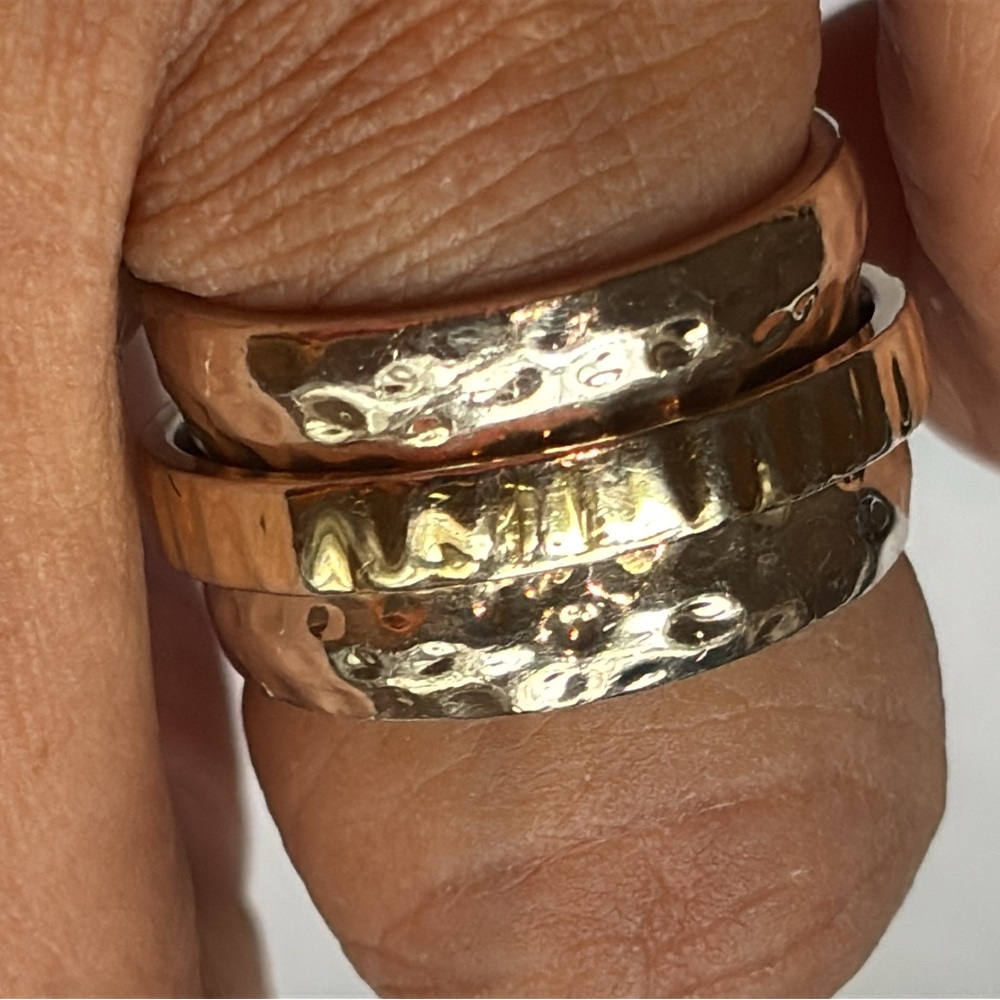 Elegant Silpada Hammered Sterling Silver Ring ( I have 2 available in size 6 )